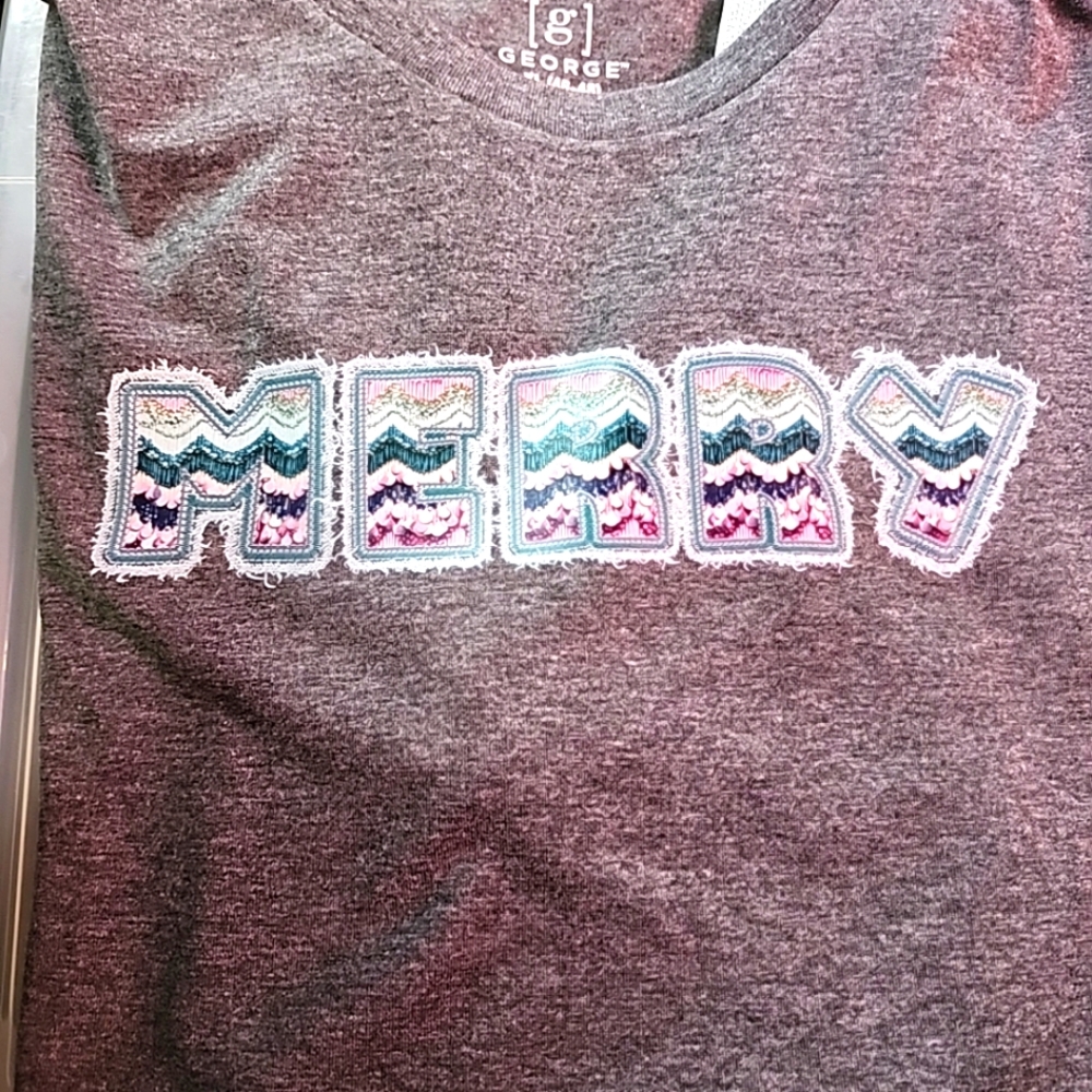 Gray Christmas Tshirt Size XL